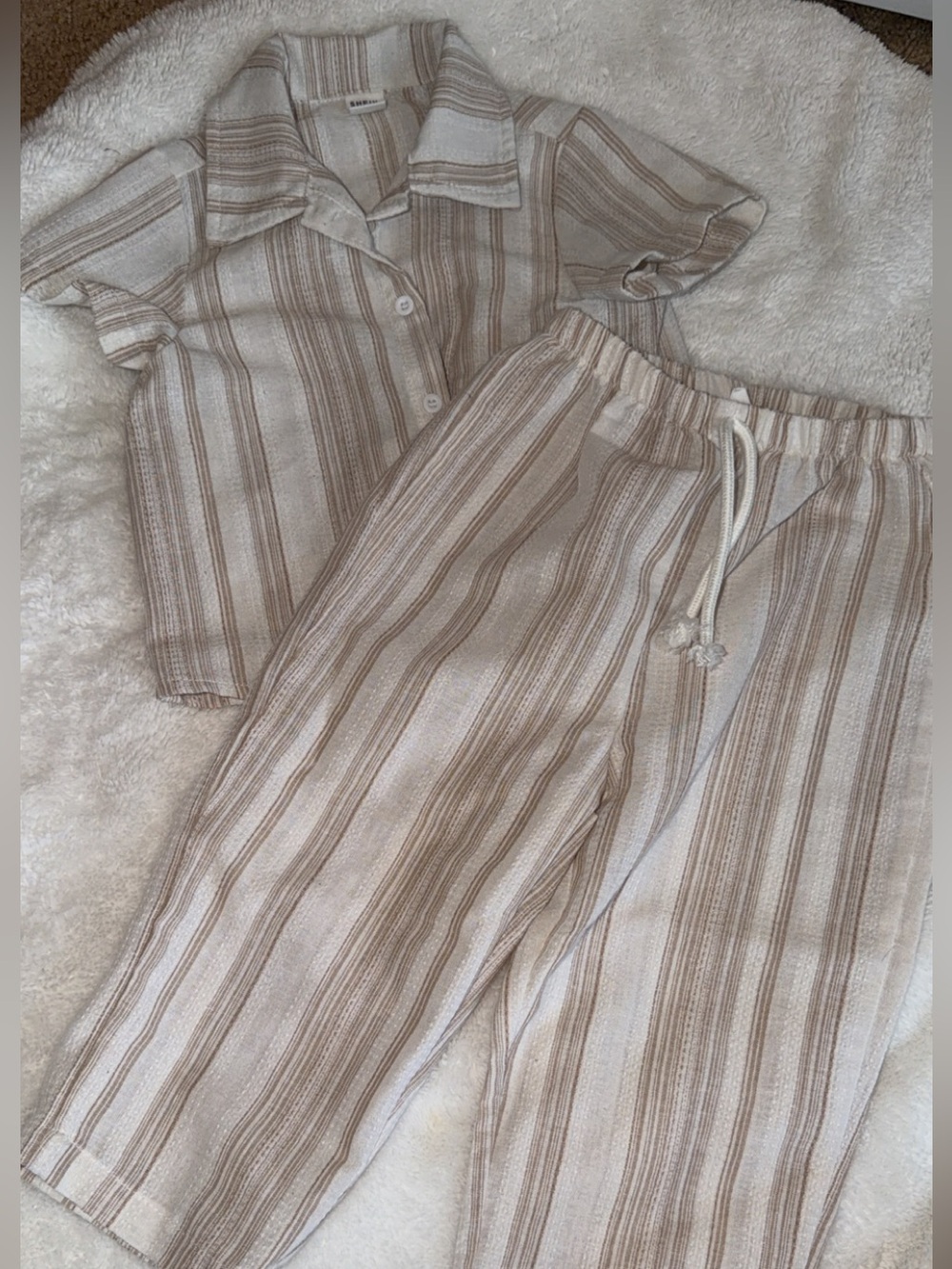 SHEIN Beige and Cream Striped Kids Matching Set
